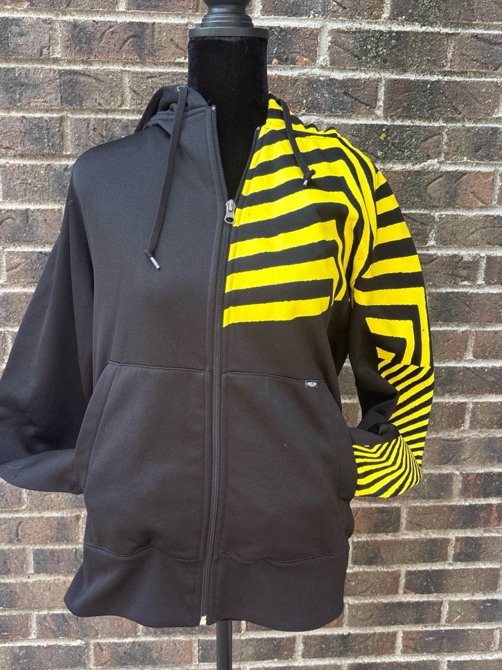 Vintage Y2K Volcom Hoodie
